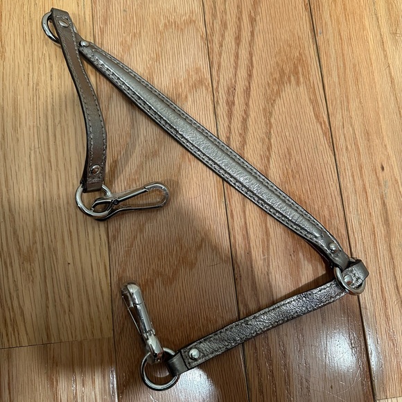 Real❗️COACH metallic bag 💼 like new!! - Picture 6 of 7